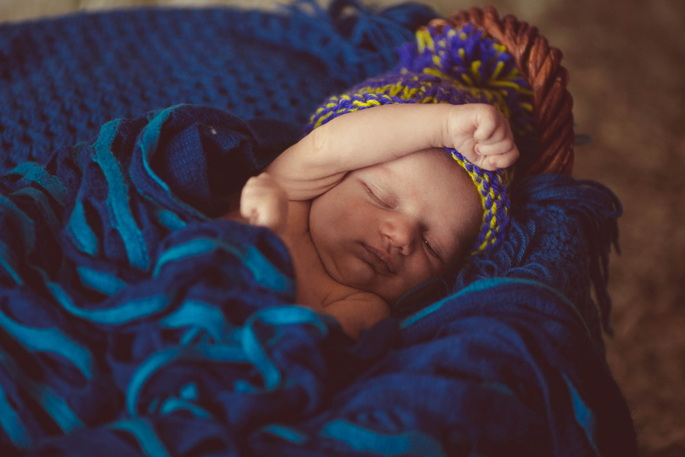 How to Soothe a Fussy Newborn at Night: Tried-and-True Tips That Actually Work