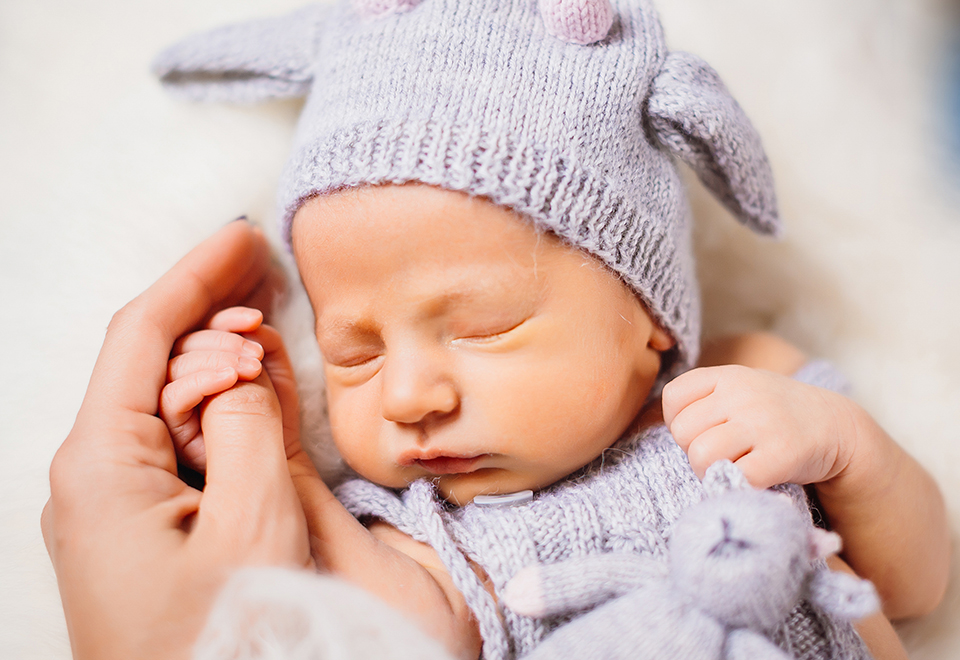Newborn Baby Winter Care: Common Mistakes to Avoid and What to Do Instead